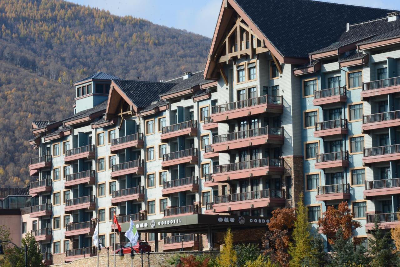 Ski And Suites At Thaiwoo Resort 逅雪套房民宿 Chongli Eksteriør billede