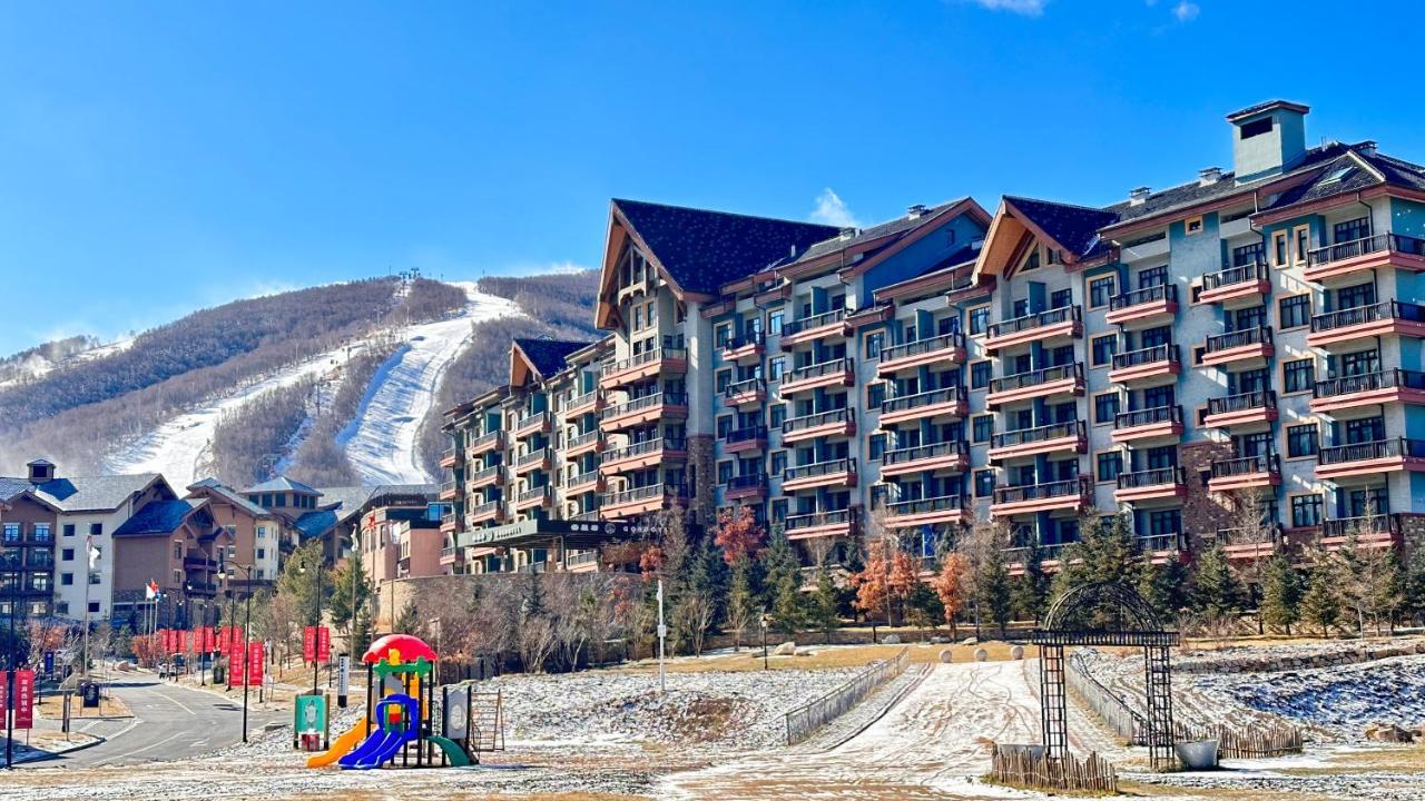 Ski And Suites At Thaiwoo Resort 逅雪套房民宿 Chongli Eksteriør billede